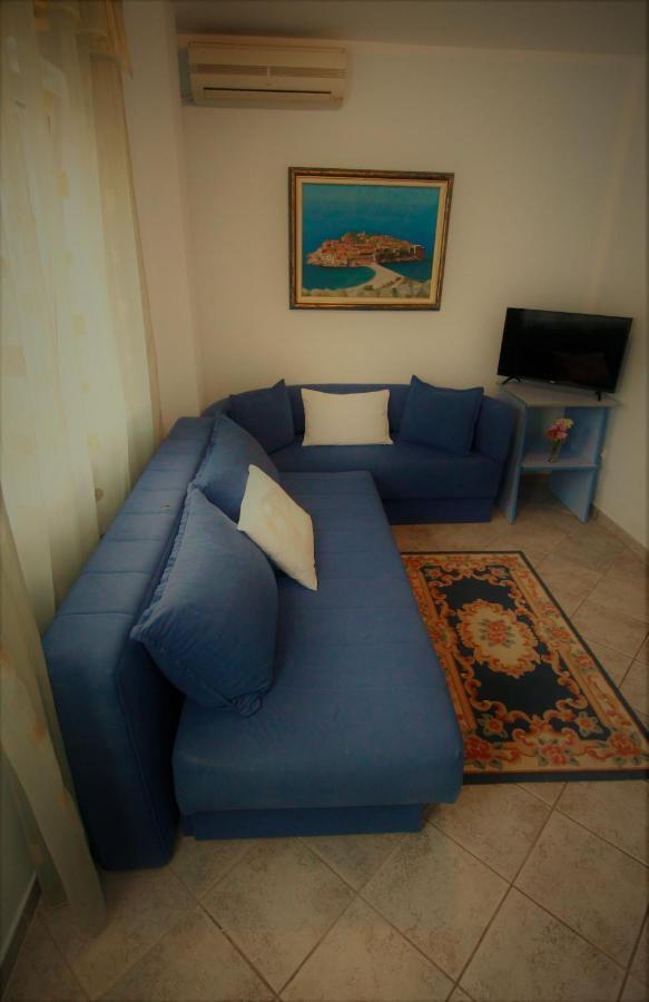 Apartments Mitrovici Milocer Свети-Стефан Экстерьер фото