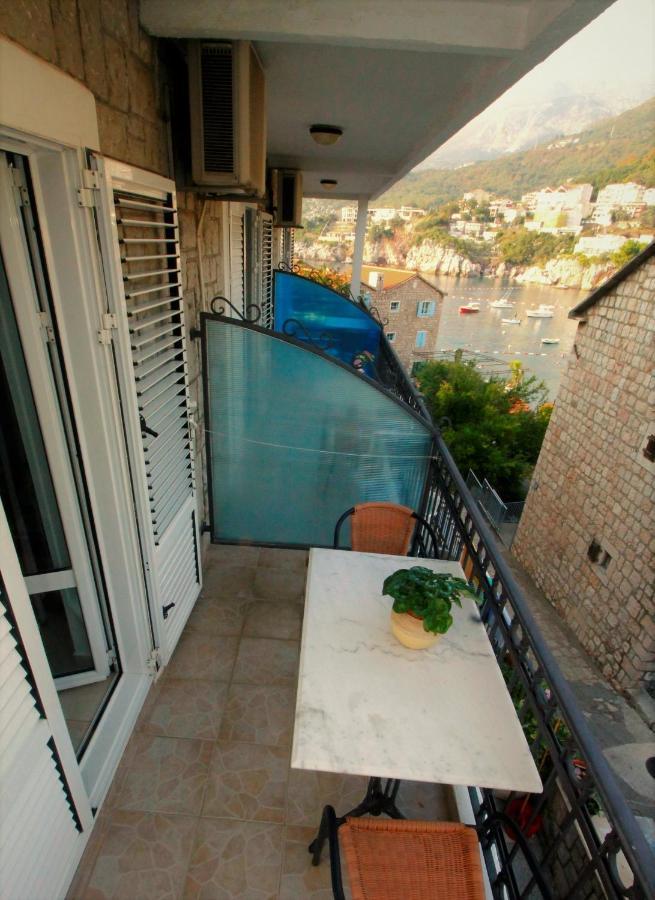 Apartments Mitrovici Milocer Свети-Стефан Экстерьер фото