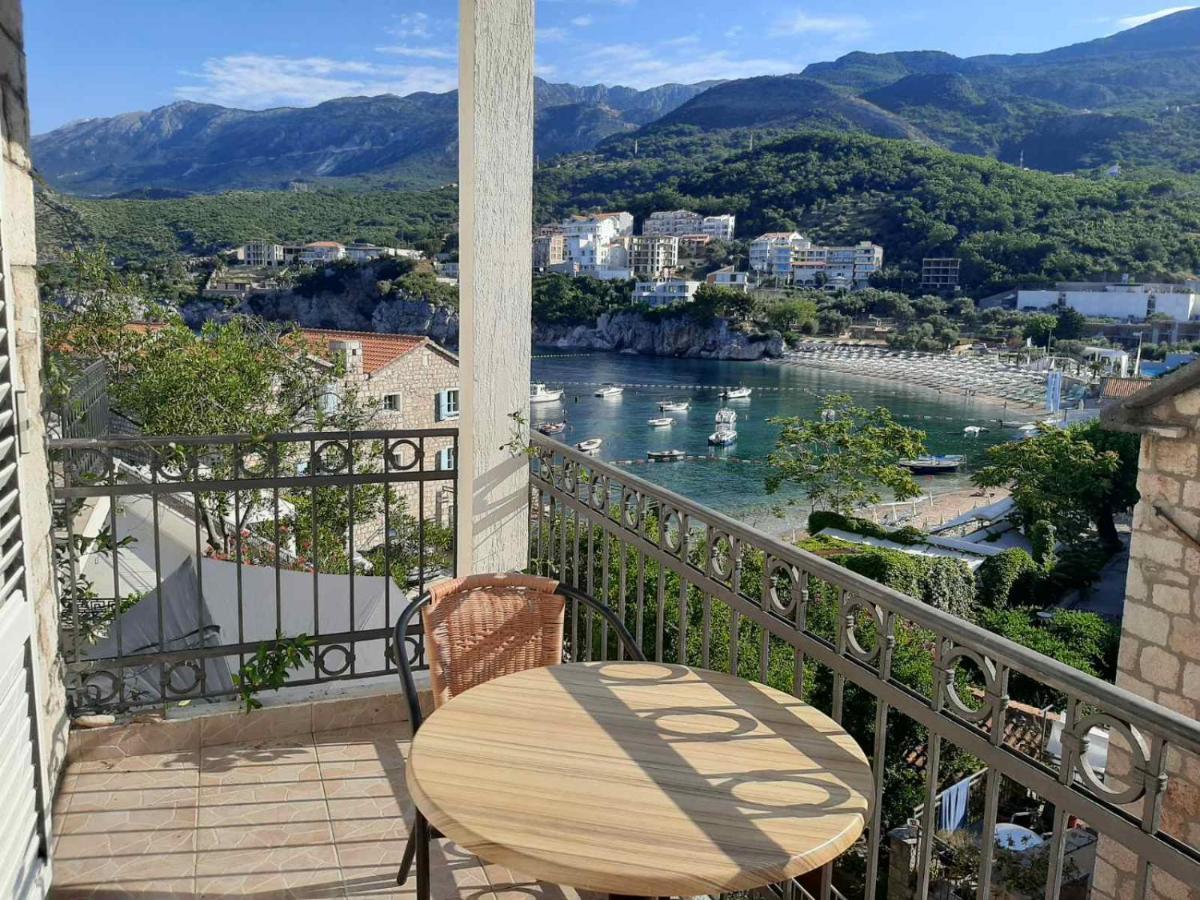 Apartments Mitrovici Milocer Свети-Стефан Экстерьер фото