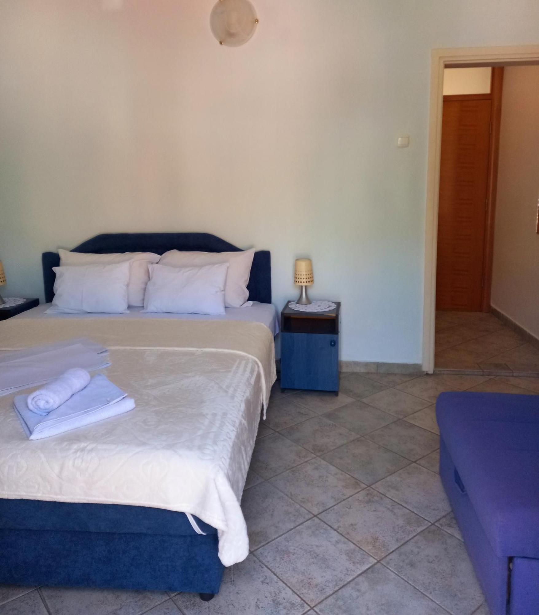 Apartments Mitrovici Milocer Свети-Стефан Экстерьер фото