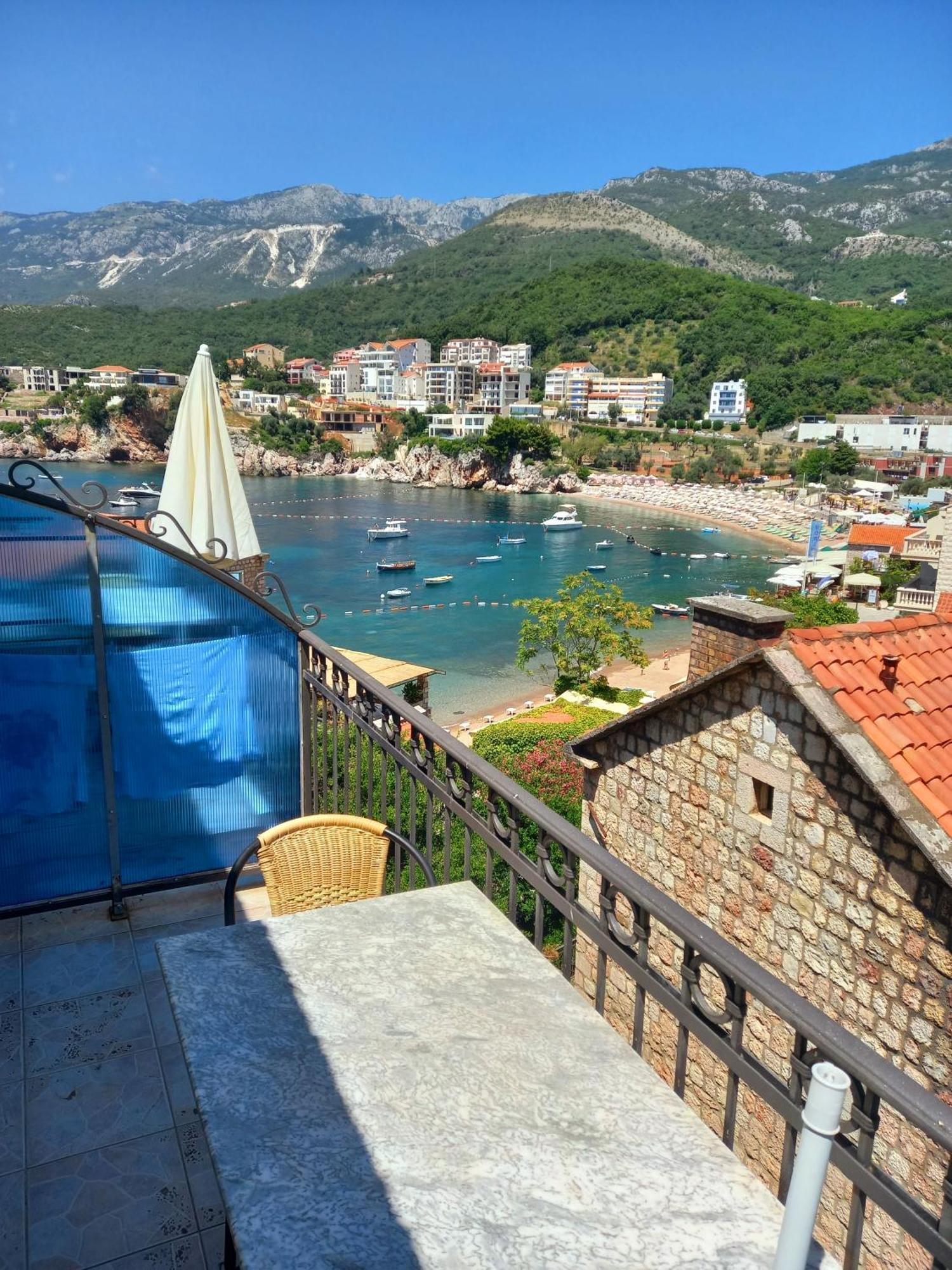 Apartments Mitrovici Milocer Свети-Стефан Экстерьер фото